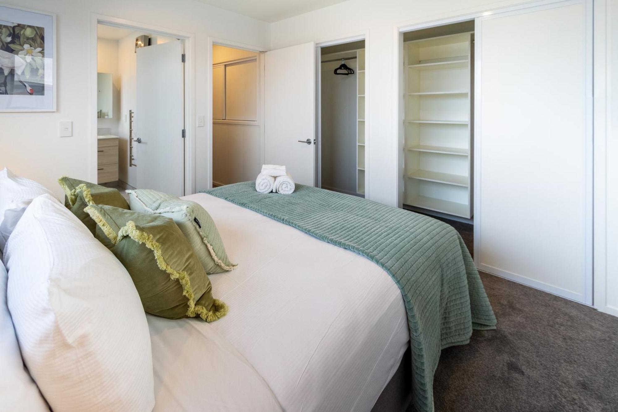 Stylish Central City Townhouse Next To Little High Κράισττσερτς Εξωτερικό φωτογραφία